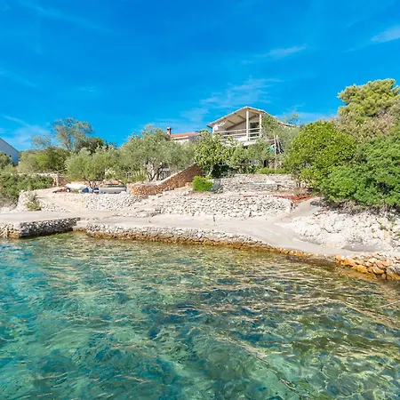 House Lady Anna Casa de Férias Pašman