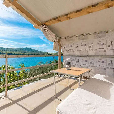 House Lady Anna Casa de Férias *